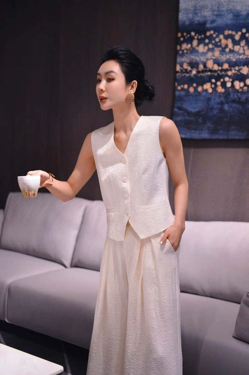 Bright Christian Dior Long Suits 112985