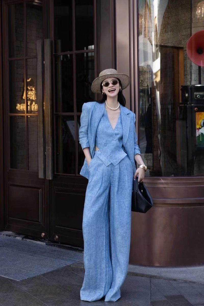 WellDesigned Christian Dior Long Suits 112958