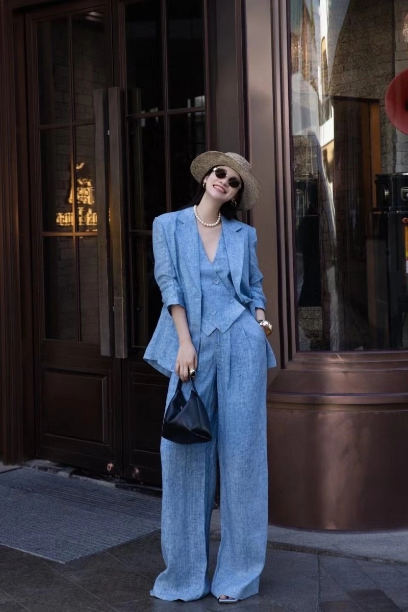 WellDesigned Christian Dior Long Suits 112958