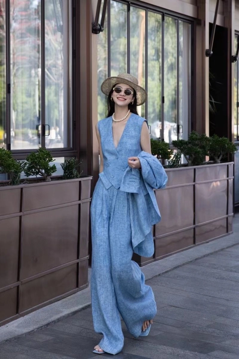 WellDesigned Christian Dior Long Suits 112958