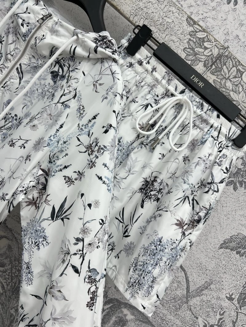 Attractive Christian Dior Long Suits 112201
