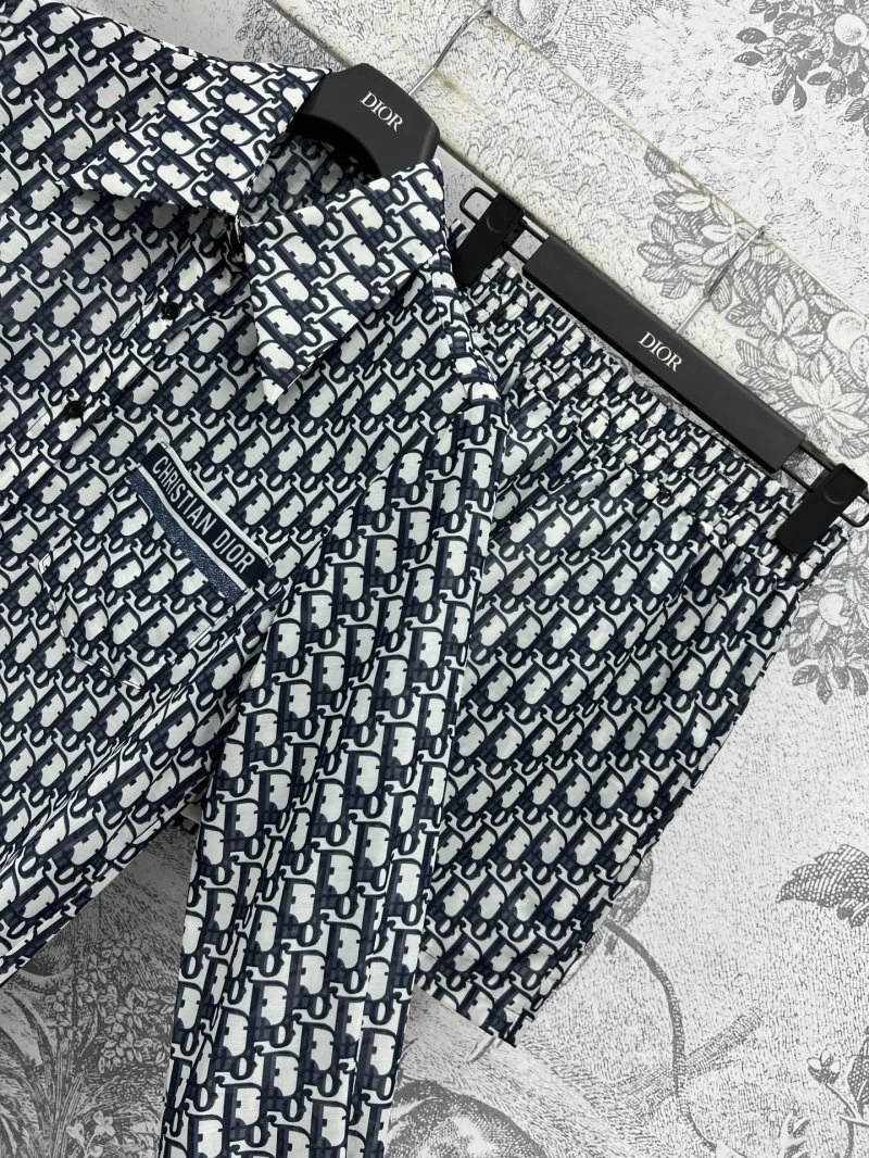 Comfortable Christian Dior Long Suits 112211