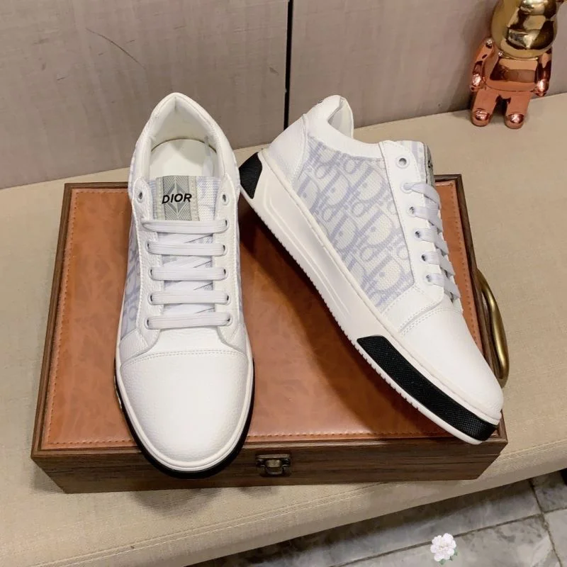 Stretchable Christian Dior Low Shoes 20722
