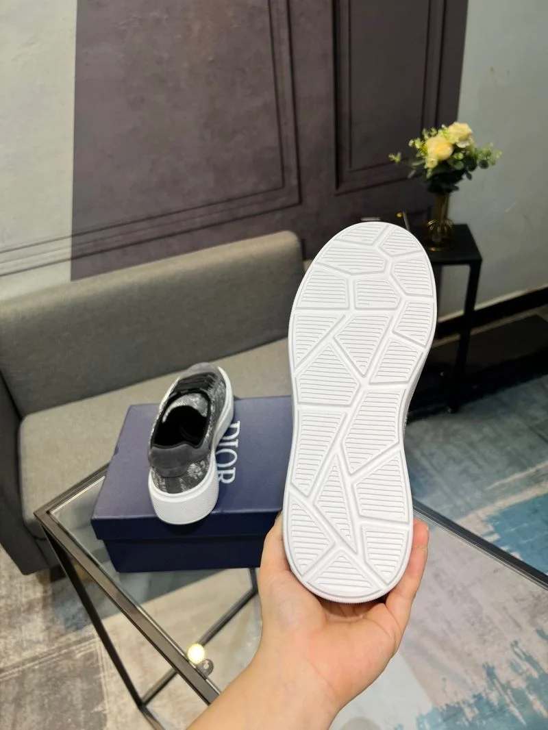 Practical Christian Dior Low Shoes 20709