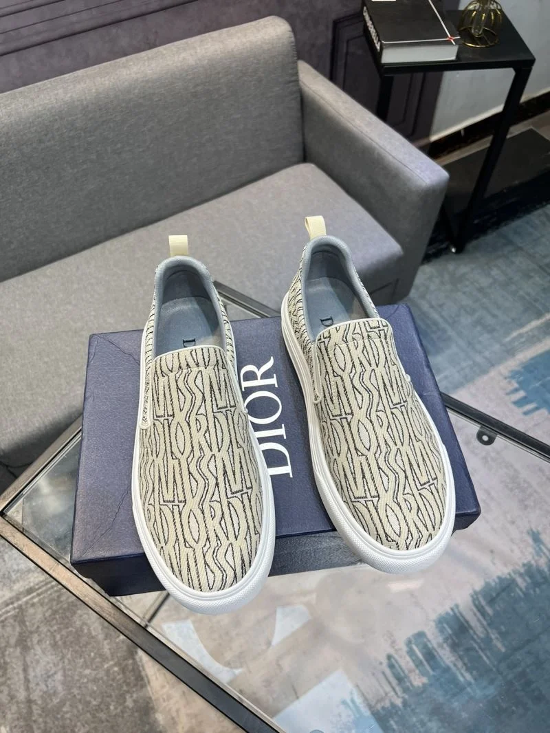 Snug Christian Dior Low Shoes 20700