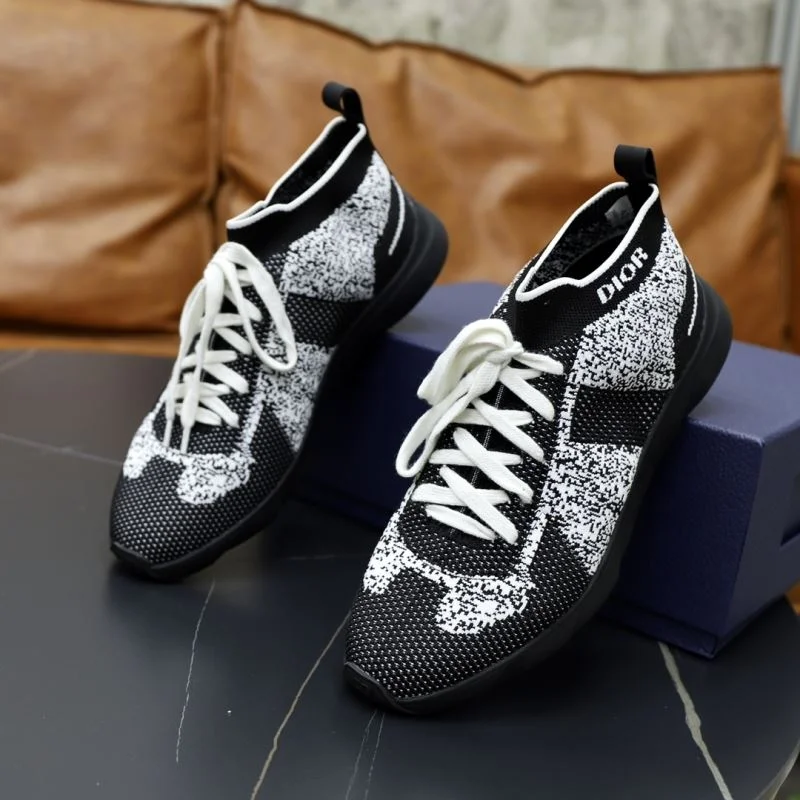 Timeless Christian Dior Low Shoes 20693