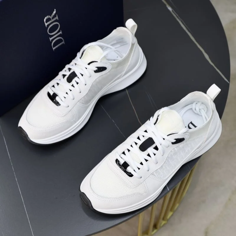 TechFriendly Christian Dior Low Shoes 20677