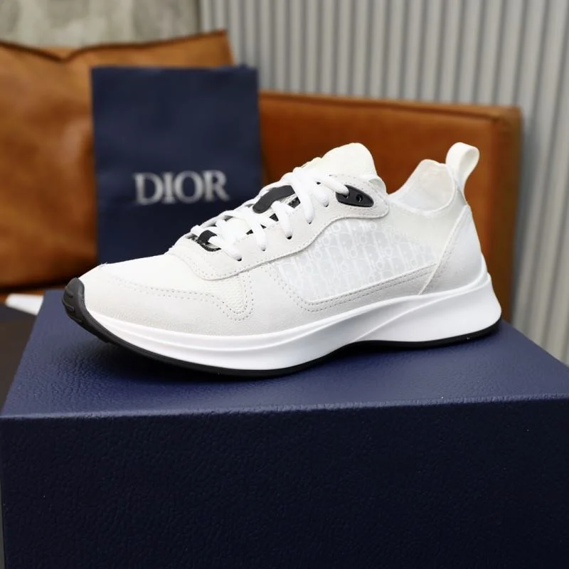 TechFriendly Christian Dior Low Shoes 20677
