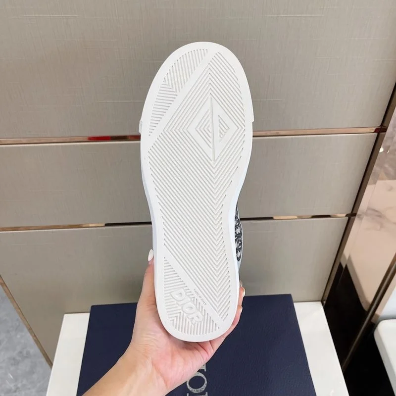 Unisex Christian Dior Low Shoes 20624