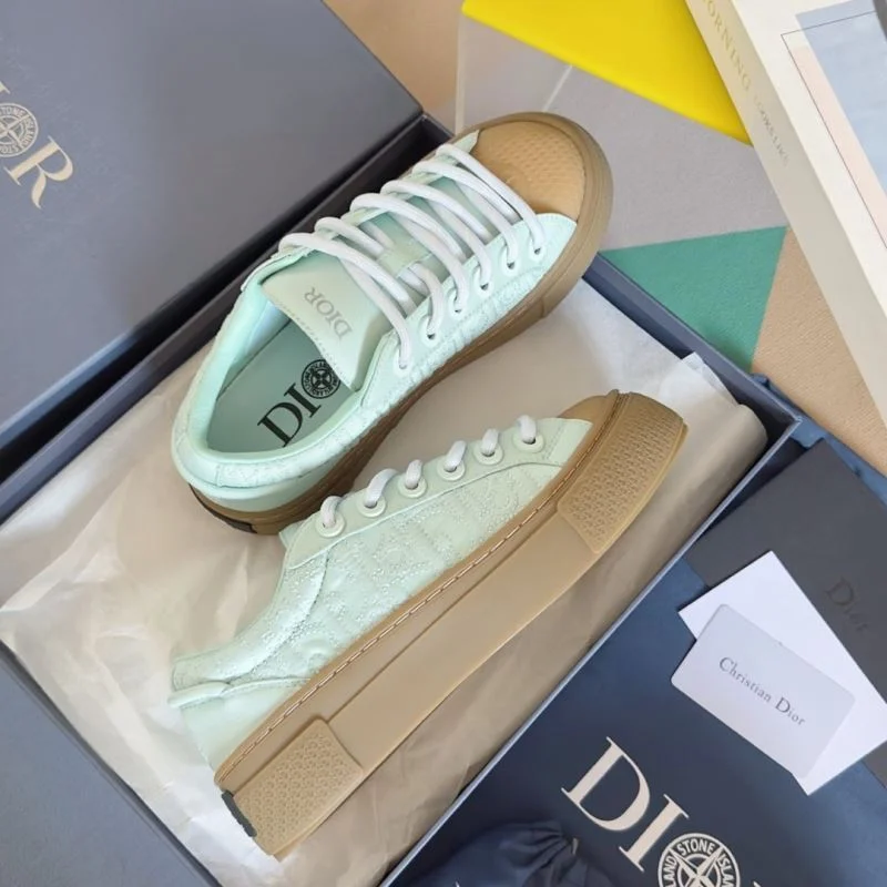 Christian Dior Low Shoes Packable 21182