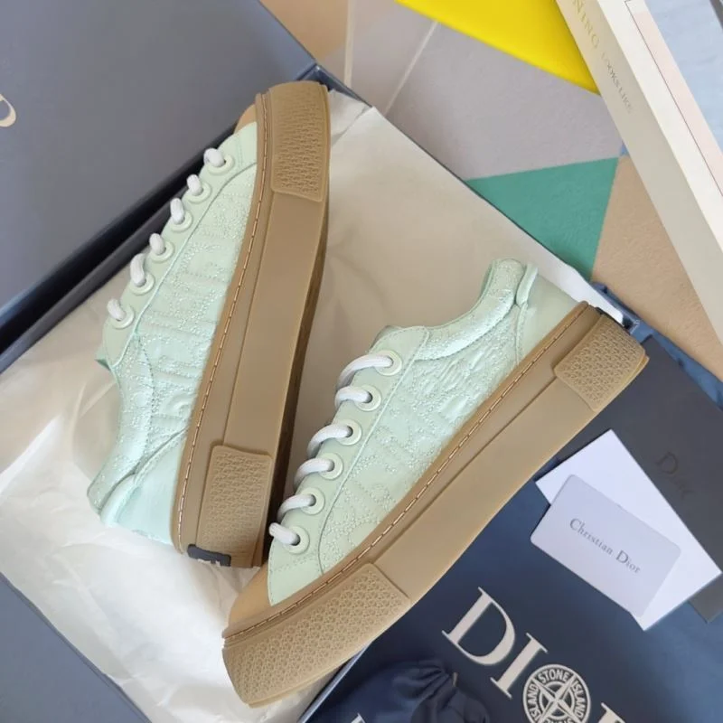 Christian Dior Low Shoes Packable 21182