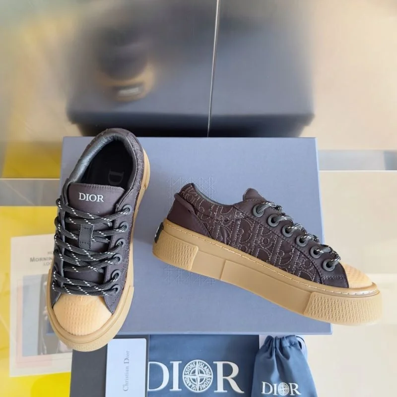 Christian Dior Low Shoes MoistureWicking 21158