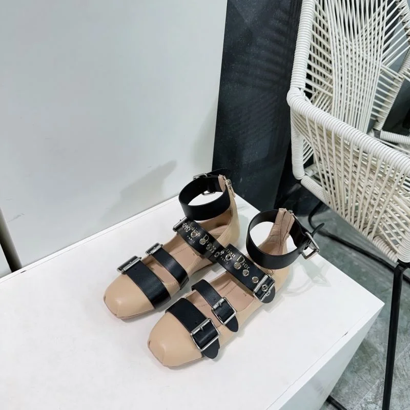ComfortFit Christian Dior Low Shoes 22054