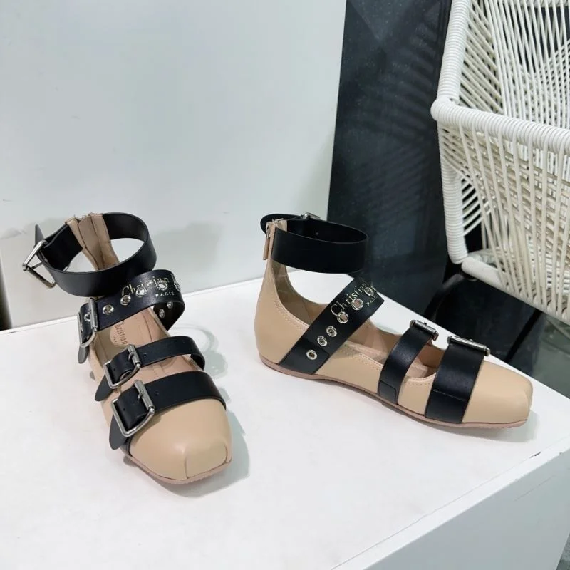 ComfortFit Christian Dior Low Shoes 22054