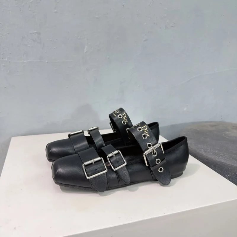 Christian Dior Low Shoes Fashionable 22041