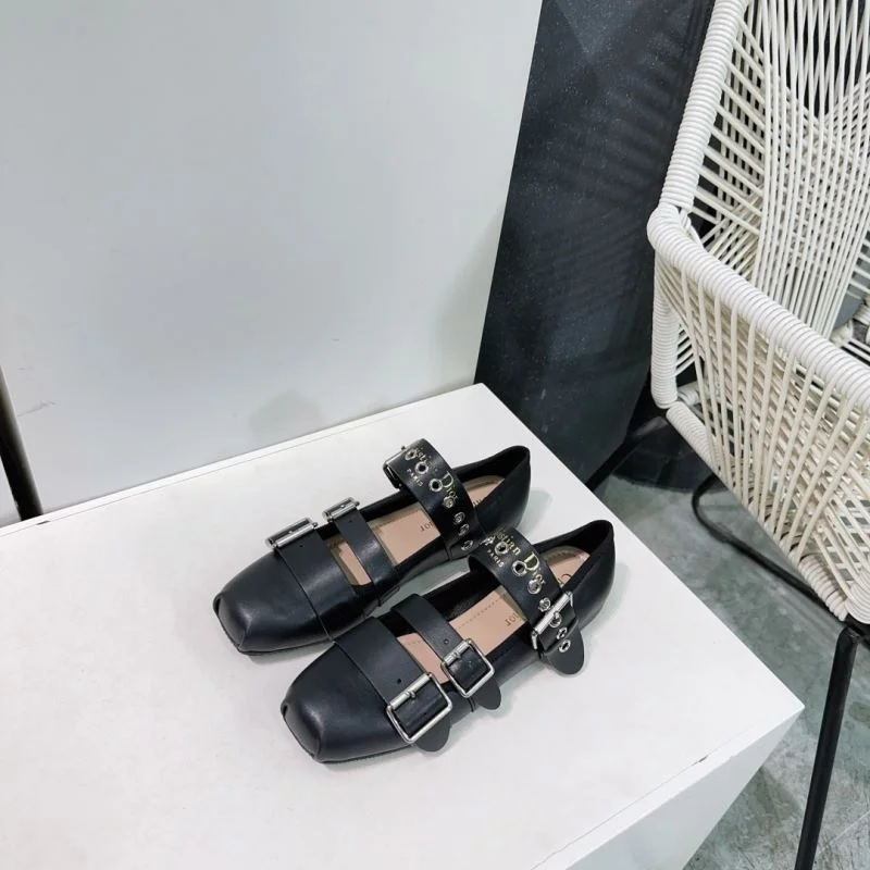 Christian Dior Low Shoes Fashionable 22041