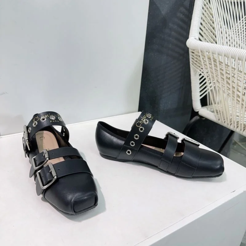 Christian Dior Low Shoes Fashionable 22041