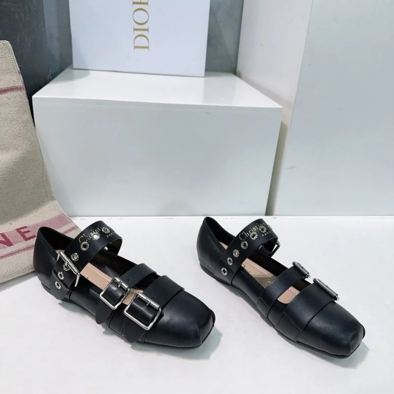 Christian Dior Low Shoes Fashionable 22041