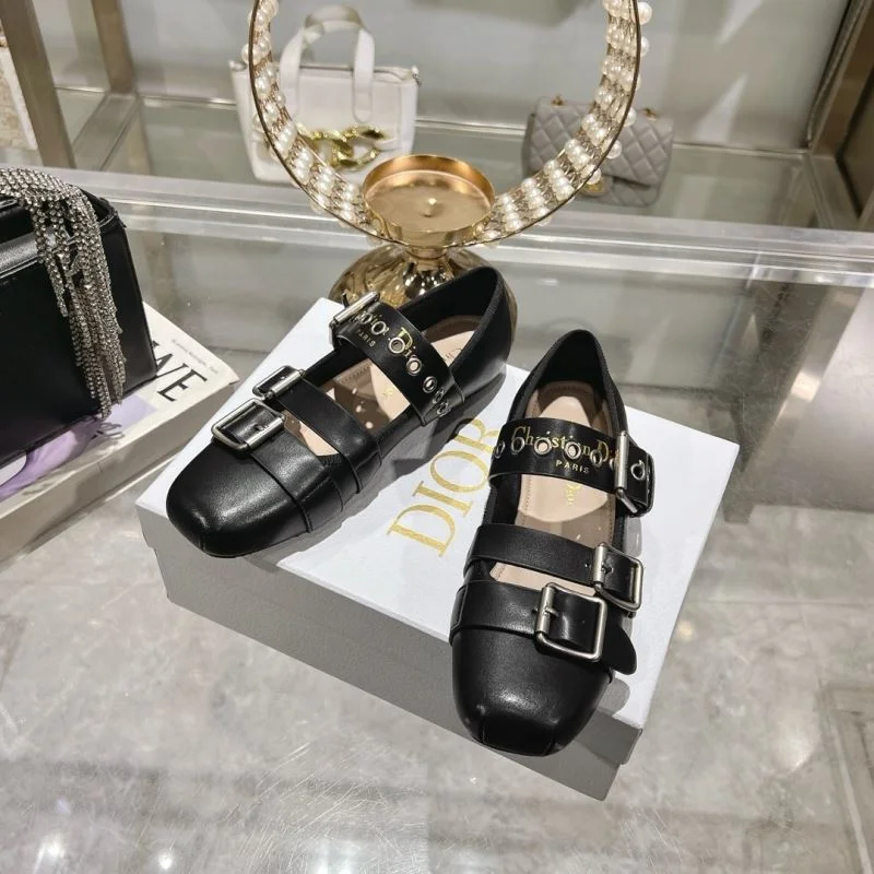 Christian Dior Low Shoes Timeless 22044