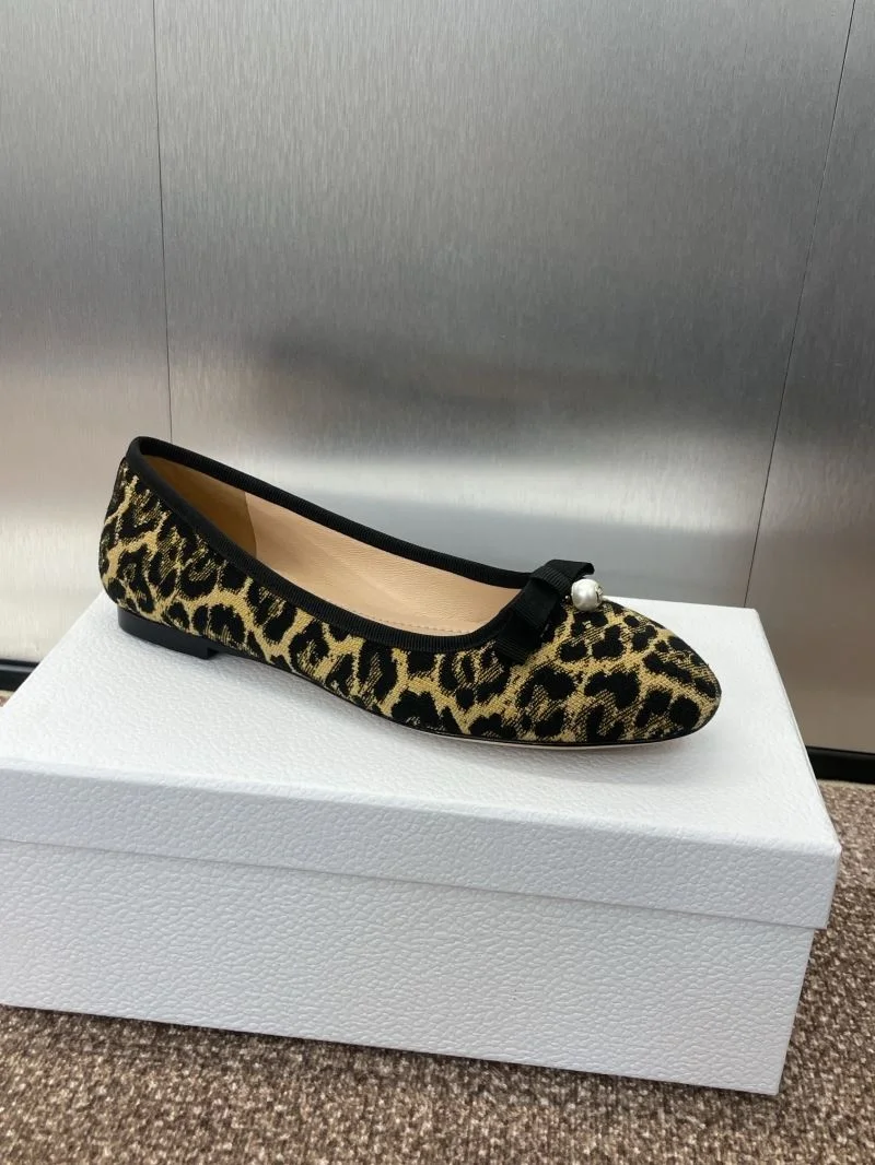 TopPick Christian Dior Low Shoes 22039
