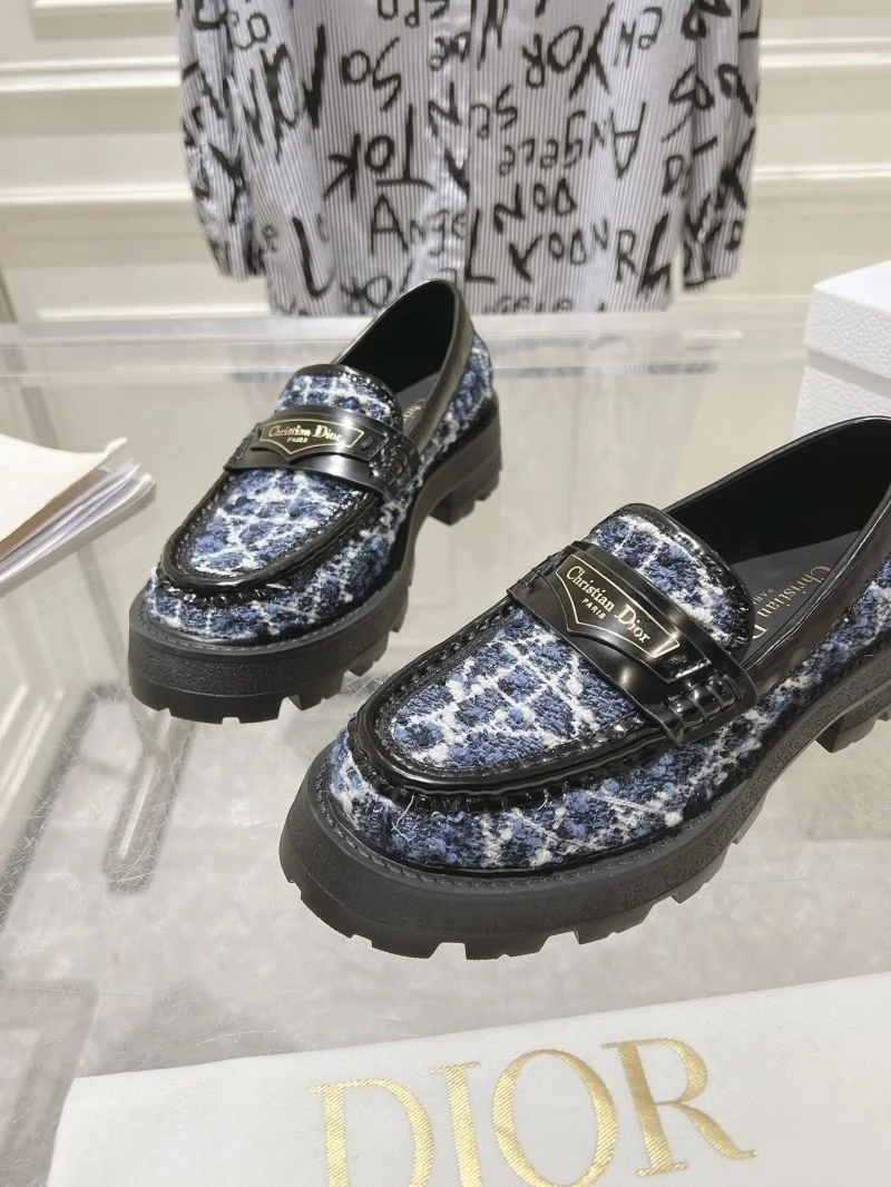 SmoothTexture Christian Dior Low Shoes 22033