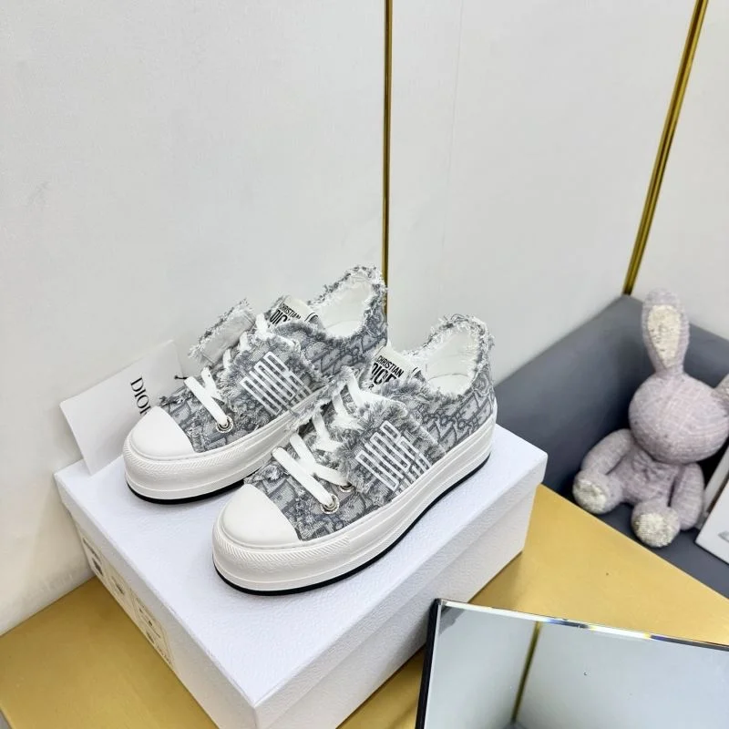 Christian Dior Low Shoes ModernLook 22029