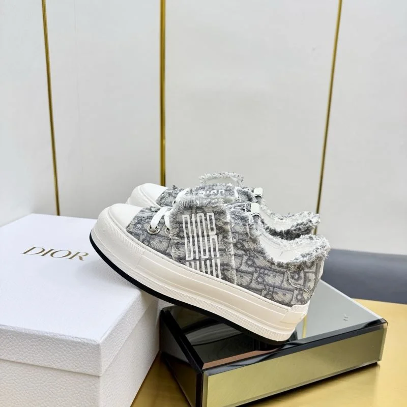 Christian Dior Low Shoes ModernLook 22029