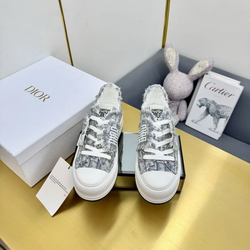 Christian Dior Low Shoes ModernLook 22029