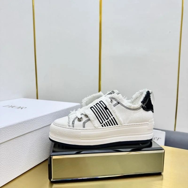 BestValue Christian Dior Low Shoes 22030