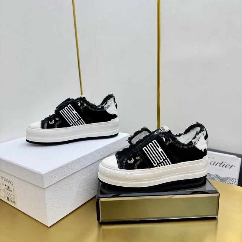 Christian Dior Low Shoes Breathable 22019
