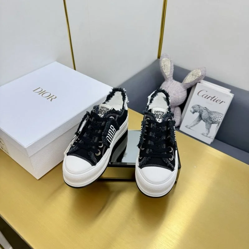 Christian Dior Low Shoes Breathable 22019