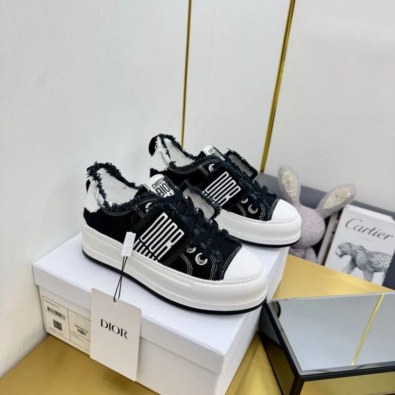 Christian Dior Low Shoes Breathable 22019