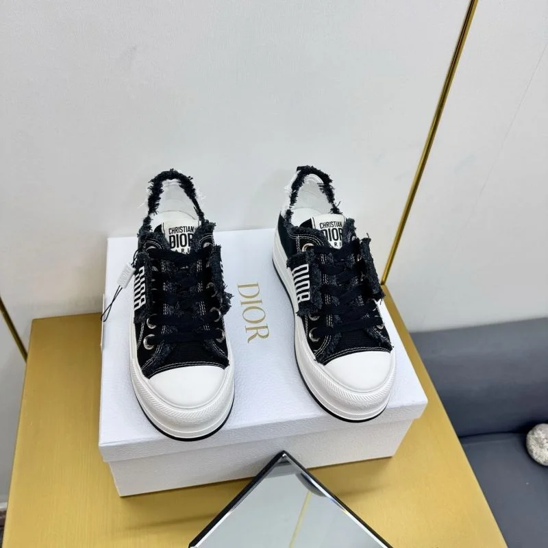 Christian Dior Low Shoes Breathable 22019