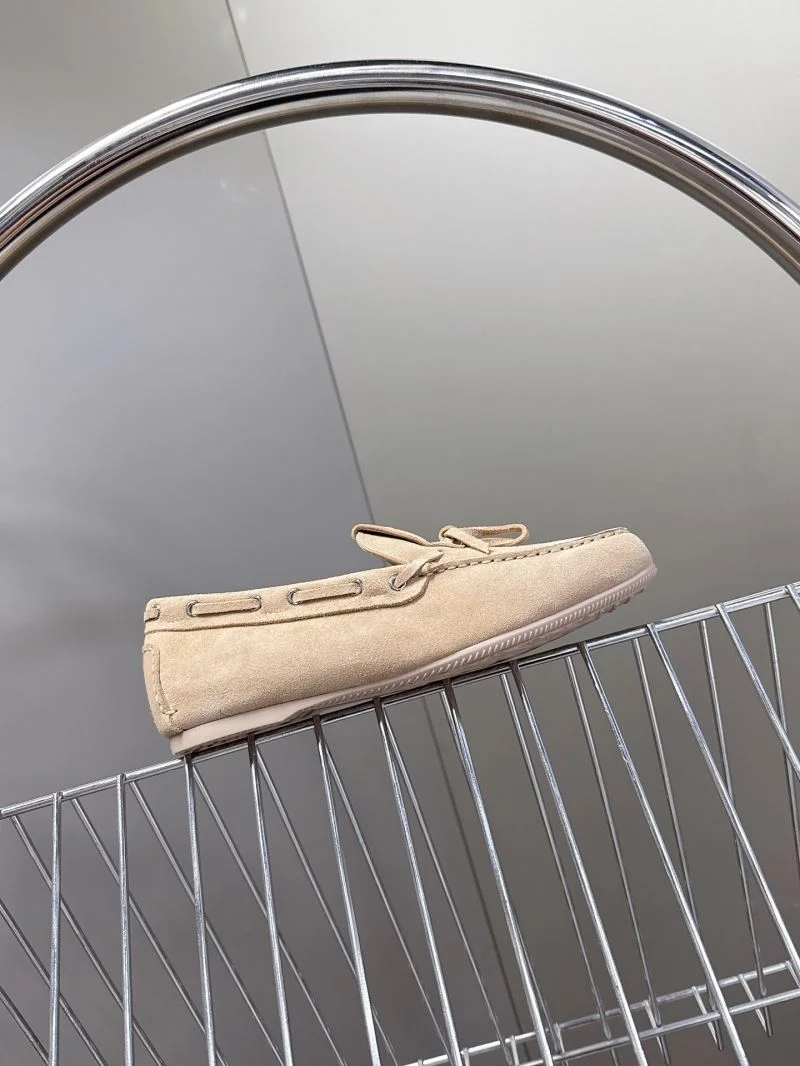 Christian Dior Low Shoes ModernLook 21606