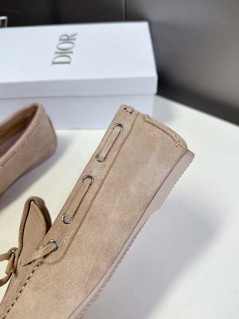 Christian Dior Low Shoes ModernLook 21606
