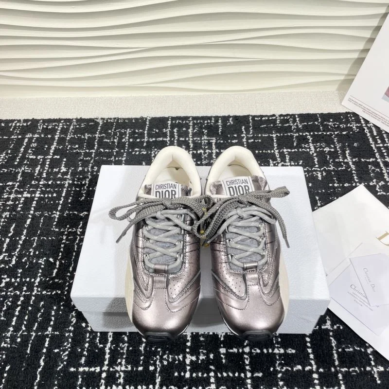 Christian Dior Low Shoes Popular 21592