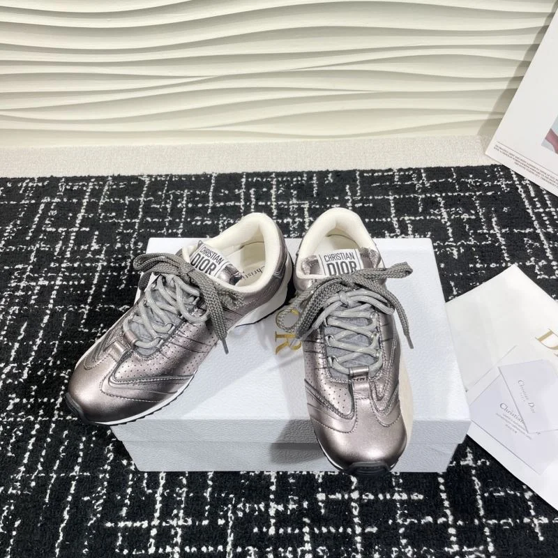 Christian Dior Low Shoes Popular 21592