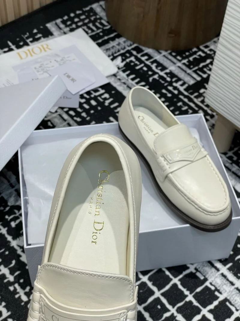 Trendy Christian Dior Low Shoes 21581