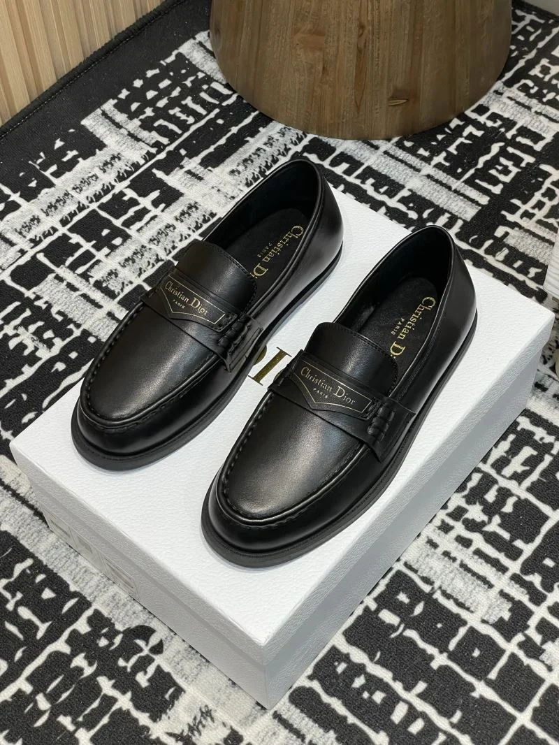 Seasonal Christian Dior Low Shoes 21575