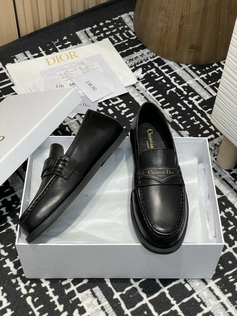 Seasonal Christian Dior Low Shoes 21575