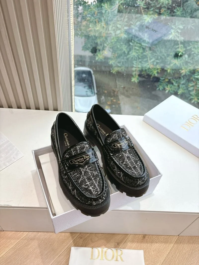 Unisex Christian Dior Low Shoes 21562