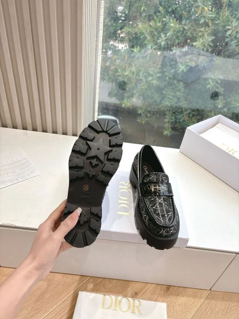 Unisex Christian Dior Low Shoes 21562