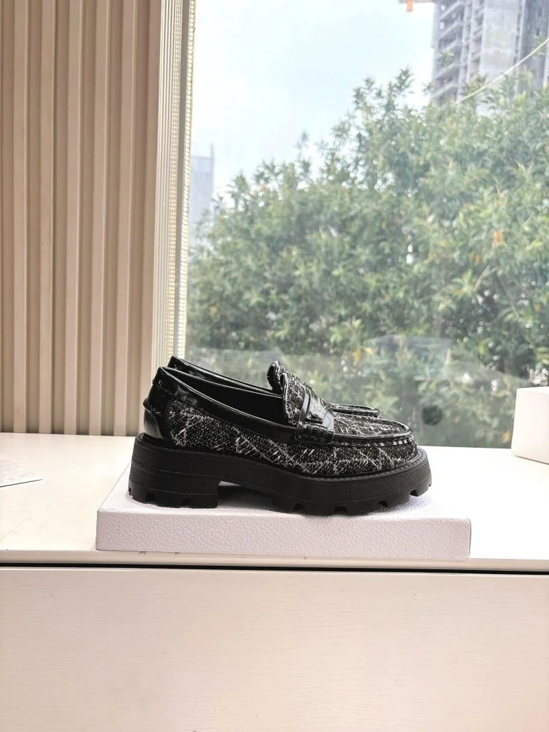 Unisex Christian Dior Low Shoes 21562