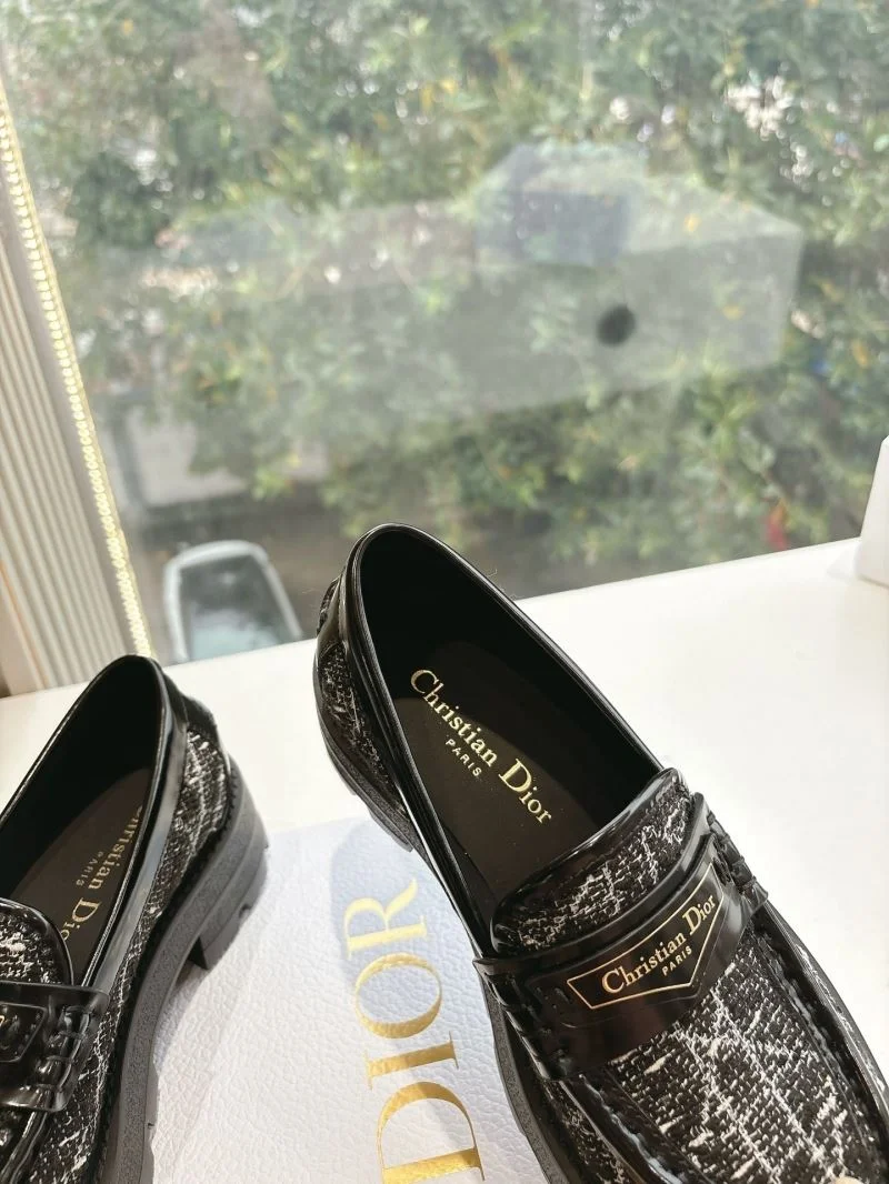Unisex Christian Dior Low Shoes 21562