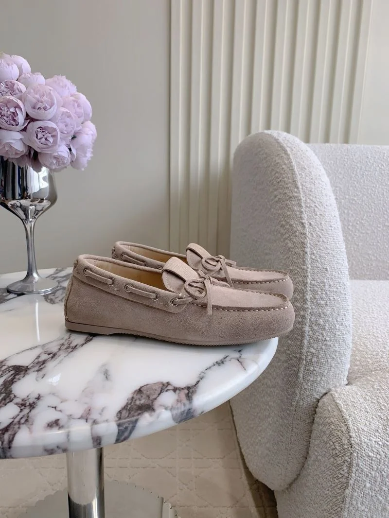 Fashionable Christian Dior Low Shoes 21574