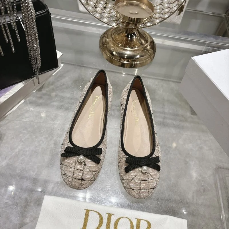 Christian Dior Low Shoes TimelessDesign 21552