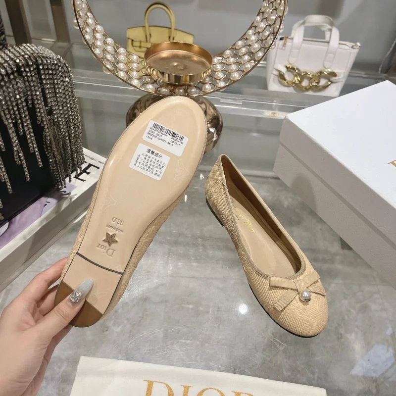Christian Dior Low Shoes Sleek 21619