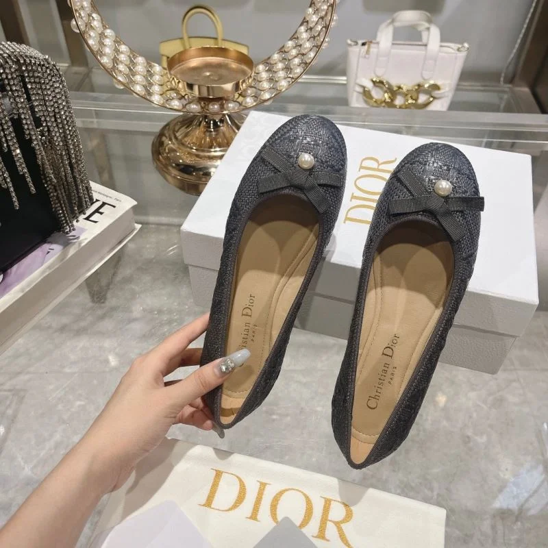 Attractive Christian Dior Low Shoes 21549