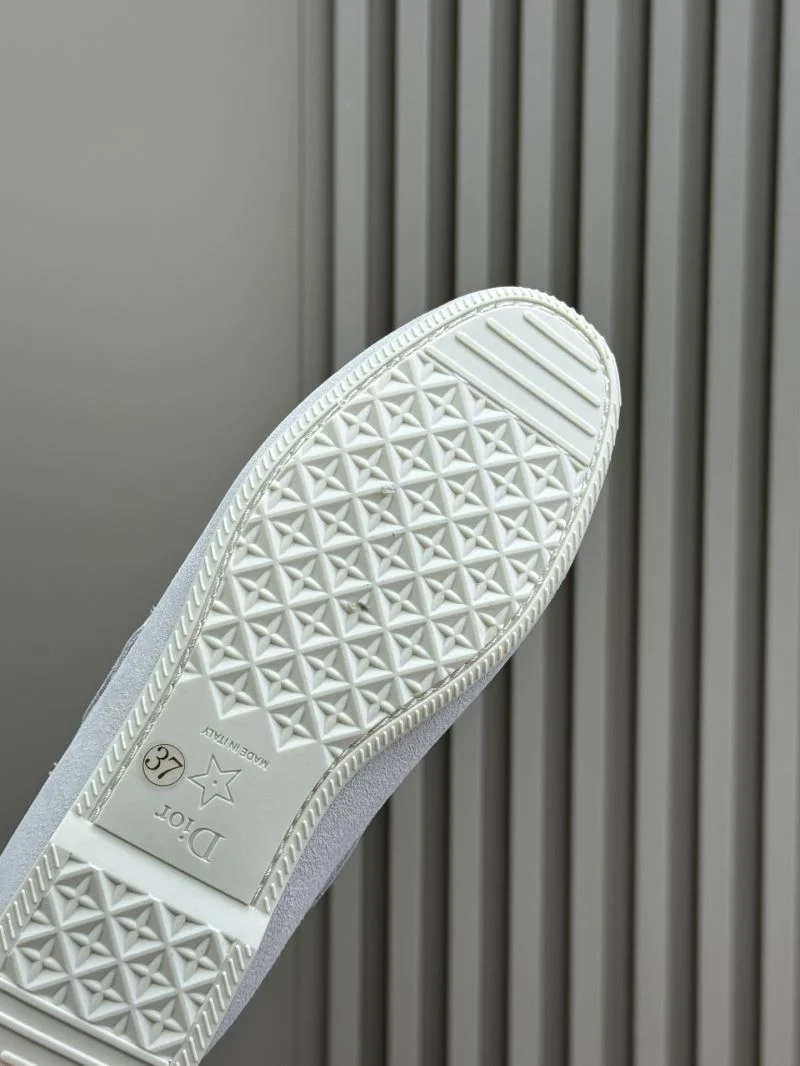 Durable Christian Dior Low Shoes 21535