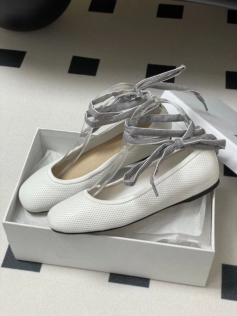 Classic Christian Dior Low Shoes 21539